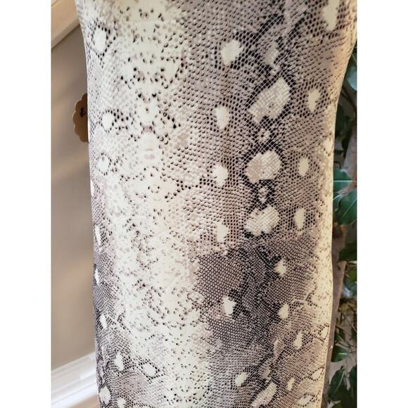 Fab'rik Shift Dress Women Size Medium Multi Animal Print Lined Studded Polyester - Picture 10 of 14